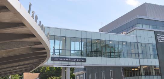 Mount Auburn Hospital building exterior